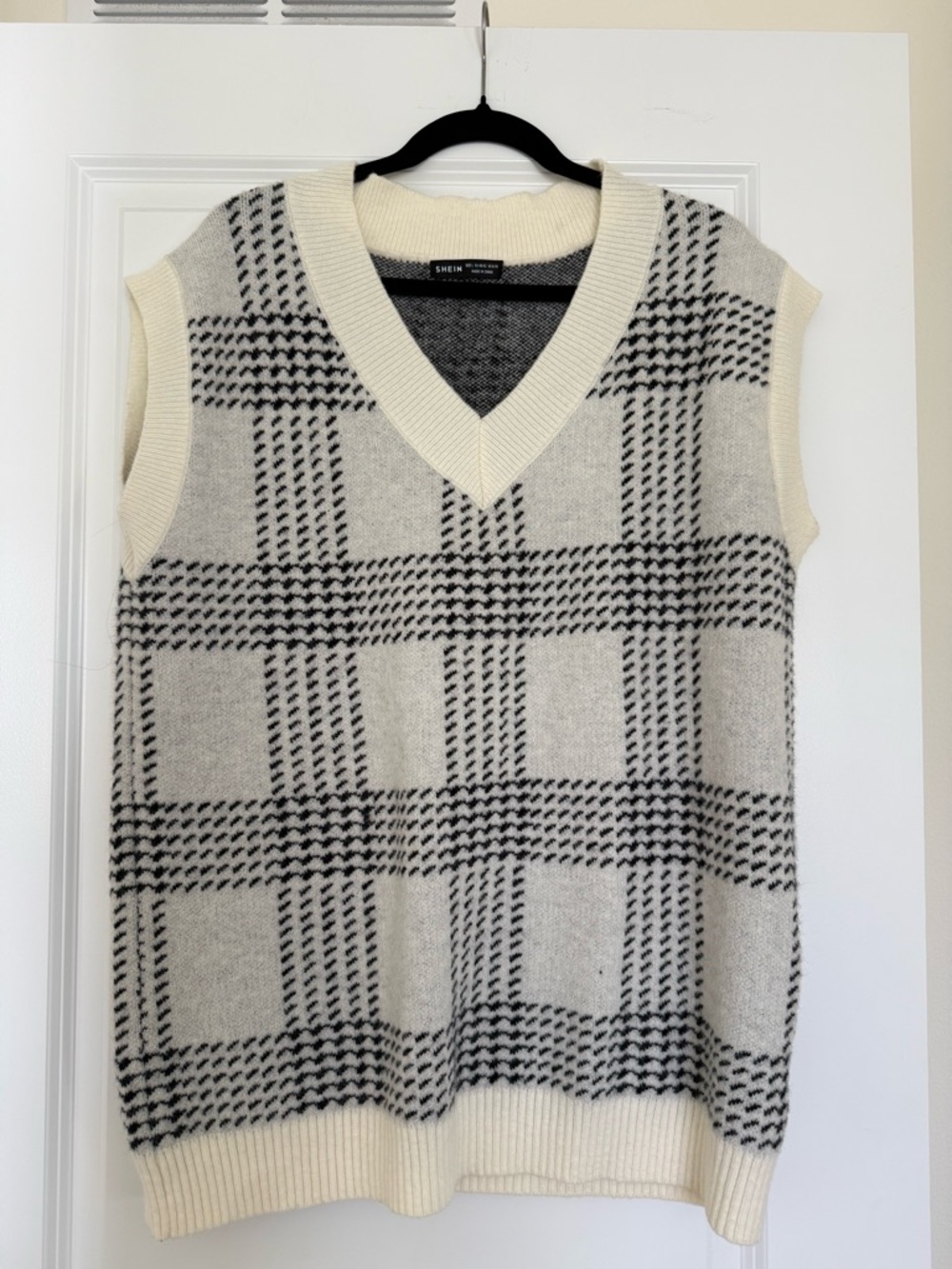 SHEIN Cream and Black Plaid V-Neck Sweater Dress